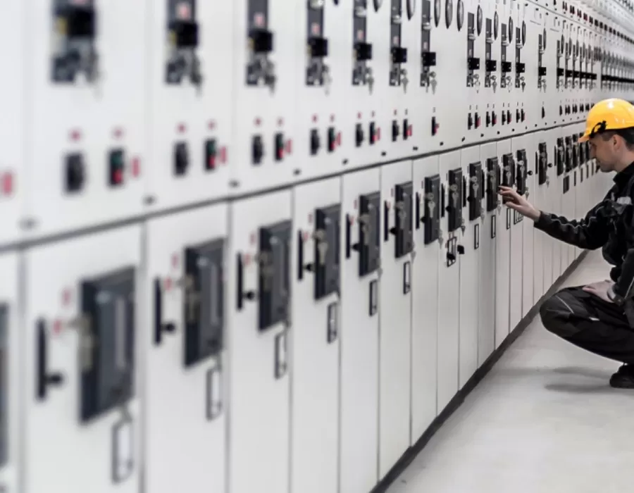 Reaktif Güç Kompanzasyonu Ve Enerji Verimliliği